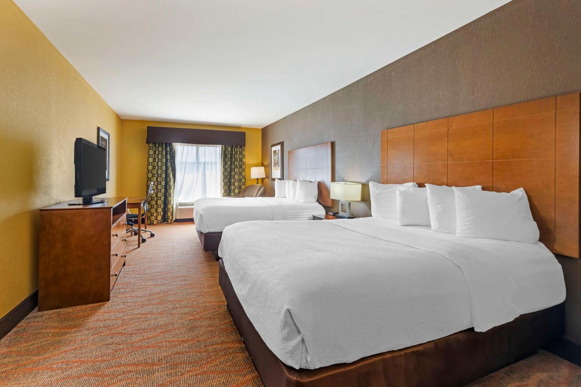 Best Western Plus Tupelo Inn & Suites Exteriör bild
